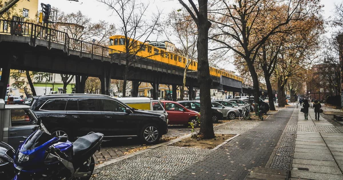 Sicherheit und Ordnung: Halteverbotschilder München als Schlüssel zur Verkehrslenkung