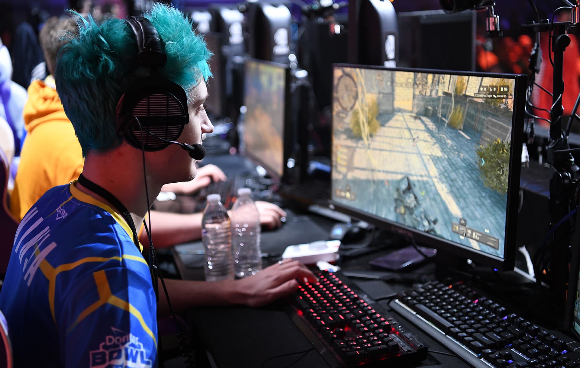 Twitch Zuschauer kaufen günstig: Mit Fanexplosion Twitch Viewer aus mehreren Paketen wählen – Rundum-sorglos & deutscher Support!