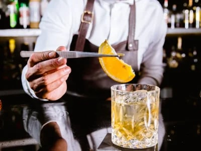 Der Cocktailkurs Berlin Potsdamer Platz: Ein einmaliges Erlebnis für Erwachsene direkt am Potsdamer Platz